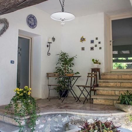 Casa Castello Διαμέρισμα Salò Εξωτερικό φωτογραφία
