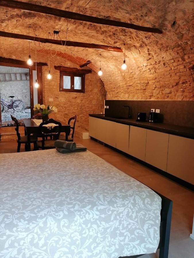 Casa Castello Διαμέρισμα Salò Εξωτερικό φωτογραφία