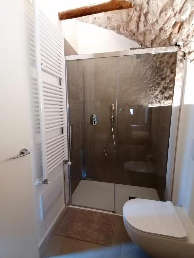Casa Castello Διαμέρισμα Salò Εξωτερικό φωτογραφία