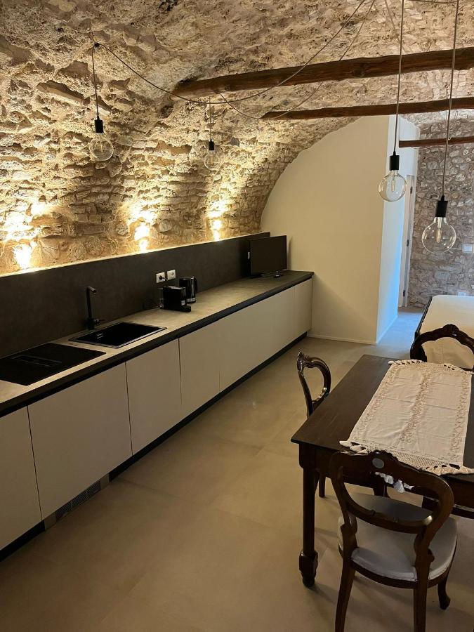 Casa Castello Διαμέρισμα Salò Εξωτερικό φωτογραφία