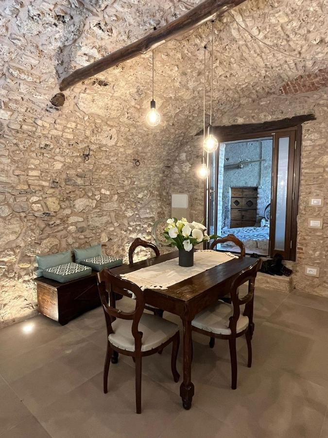 Casa Castello Διαμέρισμα Salò Εξωτερικό φωτογραφία